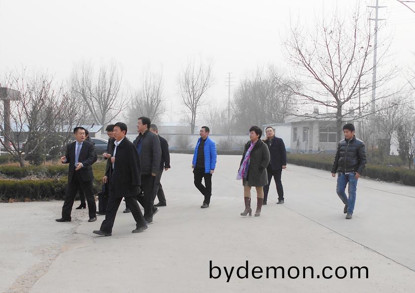 热烈欢迎北京机器人产业调研组来我公司视察指导工作