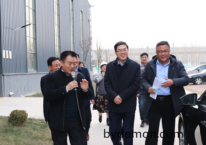 欢迎安丘市政府代市长乔日升莅临博阳机械参观指导工作