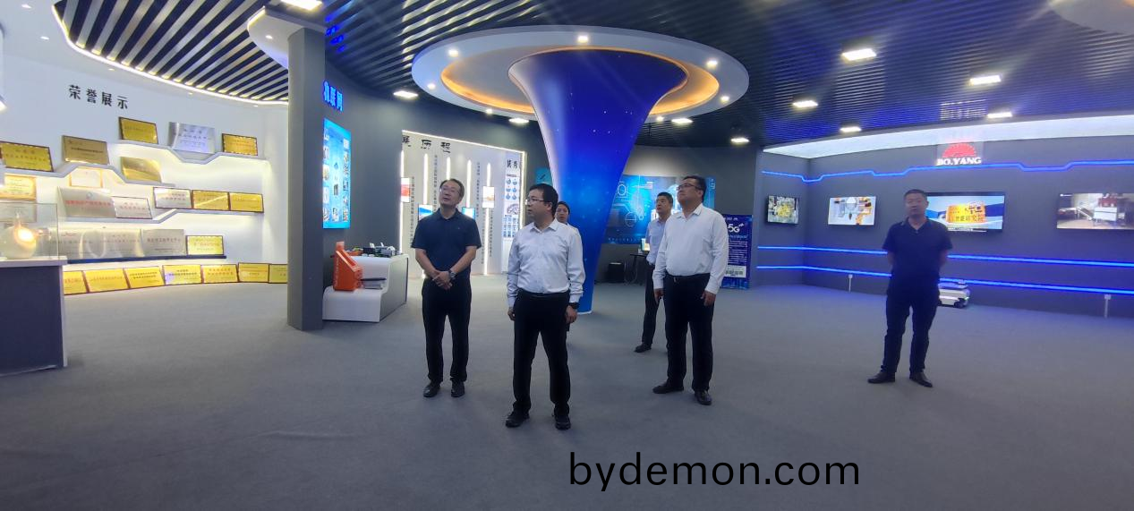 安丘市委常委 组织部部长 统战部部长董卫安莅临公司调研