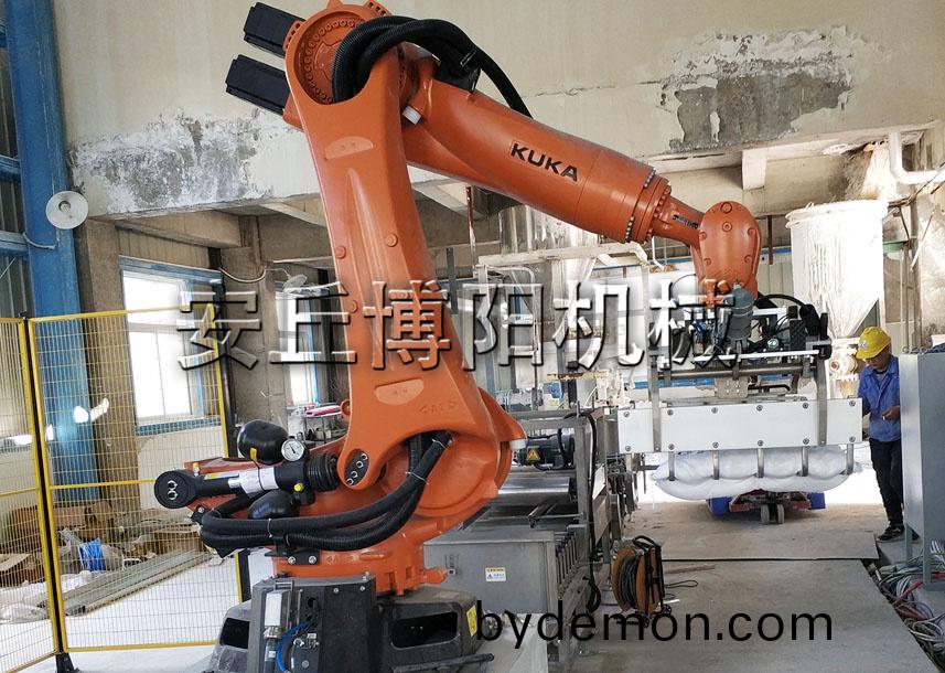 安丘博阳机械袋装干粉机器人码垛机应用优点