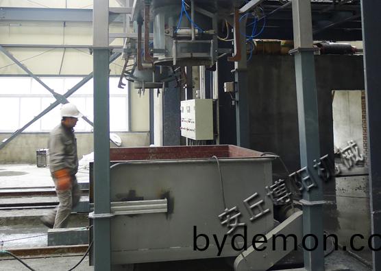 石英砂吨袋包装机为什么搭配振实装置呢?