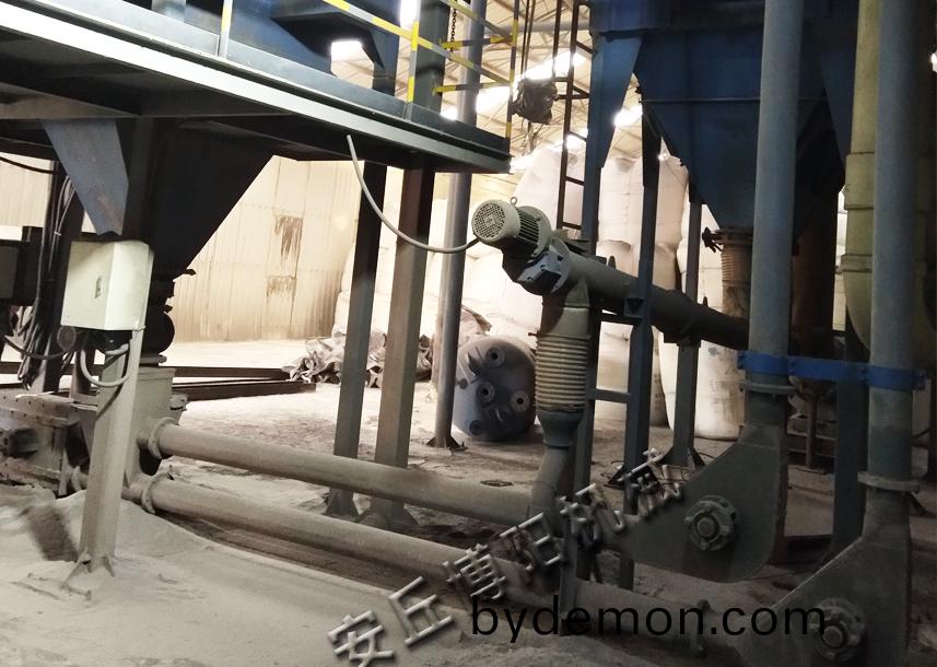 为什么尿素管链输送机吸引这么多客户？