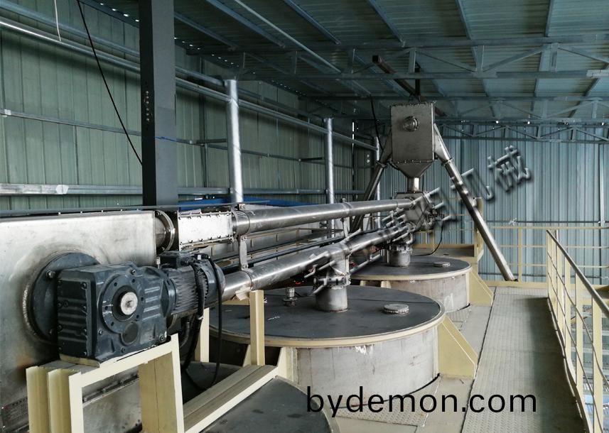 煤粉管链式输送机可以自由安装吗？