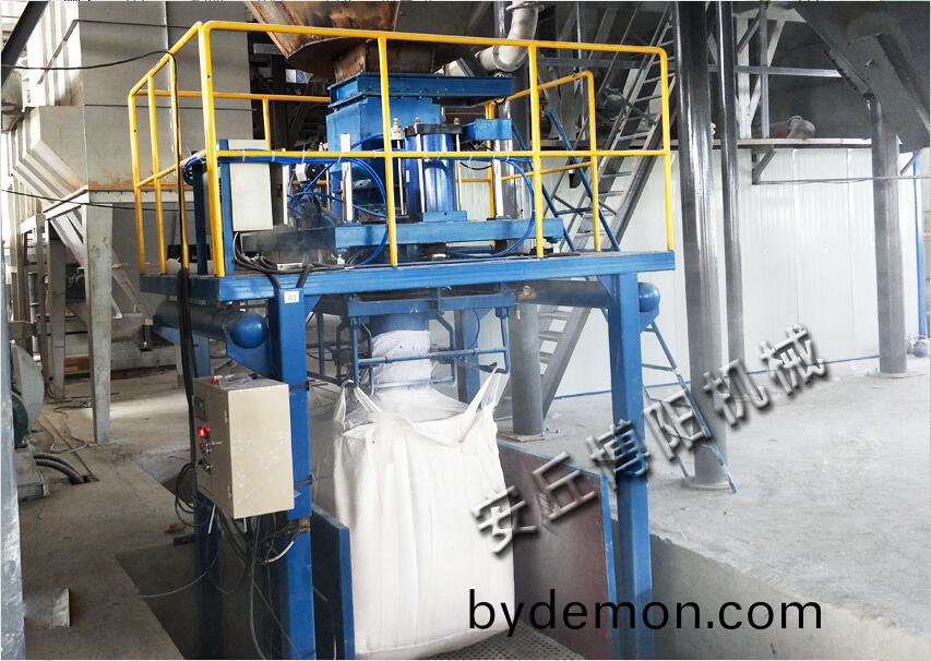 化肥为什么推荐用吨袋包装机包装?