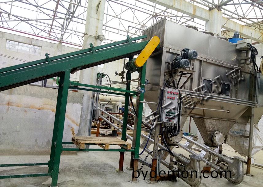 硫磺粉智能拆包机的工作原理是怎样的？