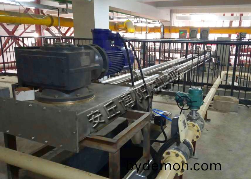 管链输送机的性能特点是什么?