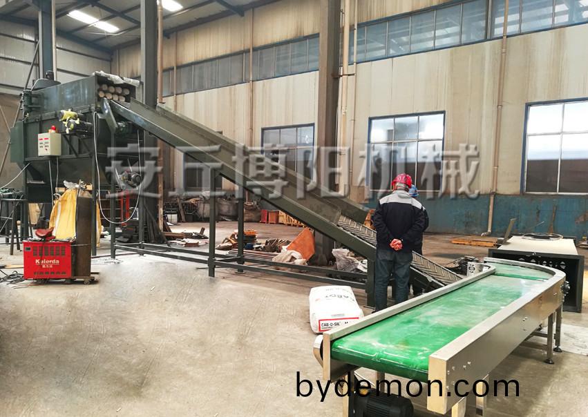 粉体自动拆包机应该如何维护保养呢?