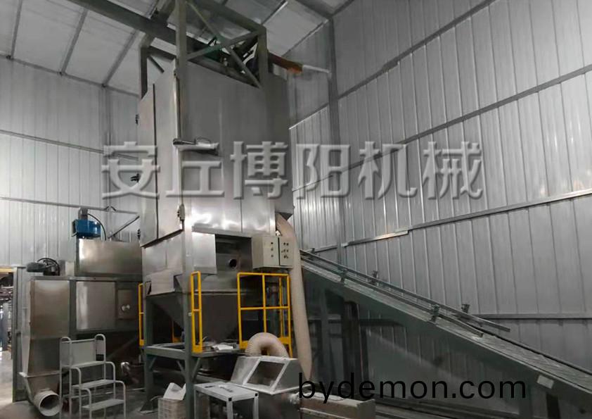 关于正确操作金属粉吨袋拆包机的方式