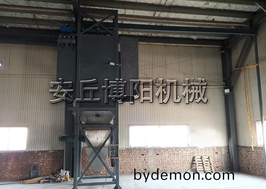 安丘博阳机械脱硫粉吨袋拆包机如何进行拆包卸料作业?