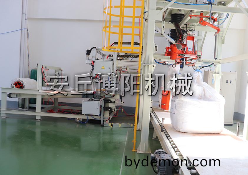 硝酸铵全自动吨袋包装机的工作过程是什么?