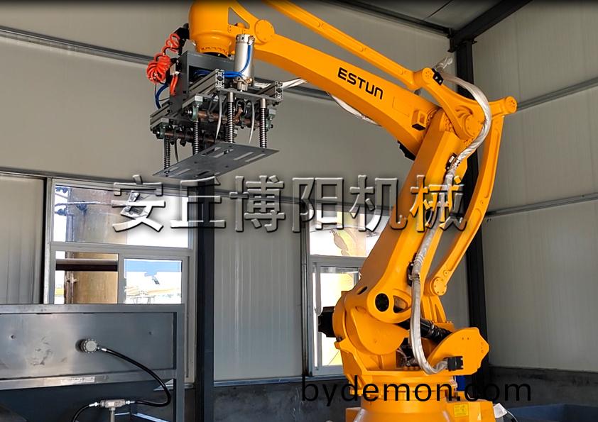 氧化铝机械手自动拆包机的使用优势有哪些?