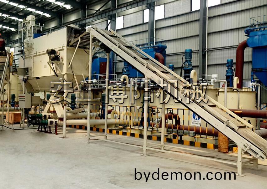 你了解陶瓷粉自动拆包机的特点是什么吗？