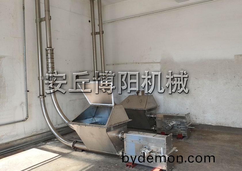 碱粉管链式输送机 片碱管链输送机灵活布置