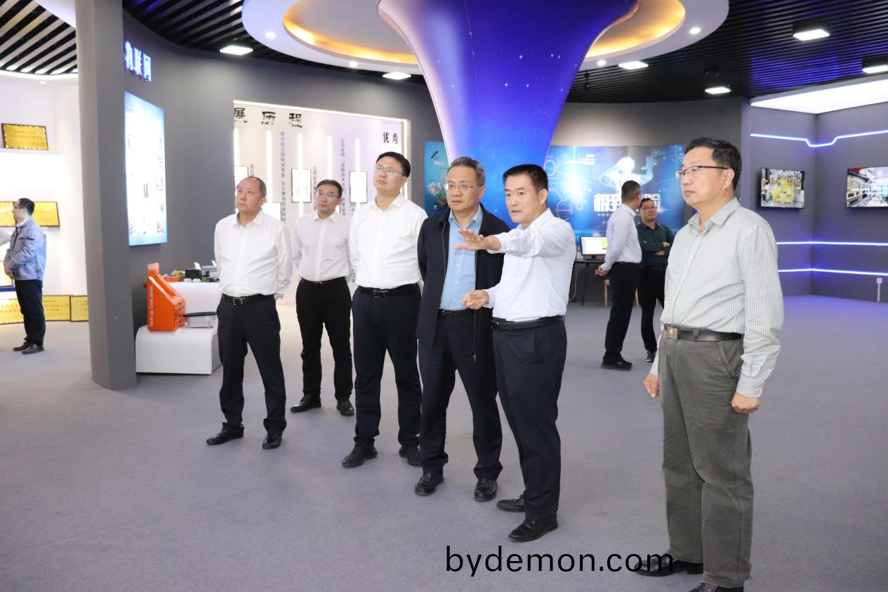 山东港口集团党委常委、副总经理韩恩泽一行莅临博阳考察