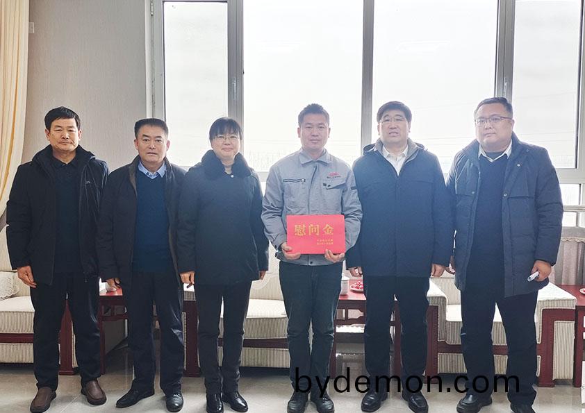 情暖春节,致敬劳模-----安丘市委领导到安丘博阳机械制造有限公司走访慰问