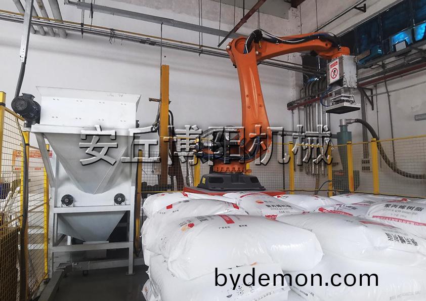 片碱全自动拆包机器人的产品特点是什么?