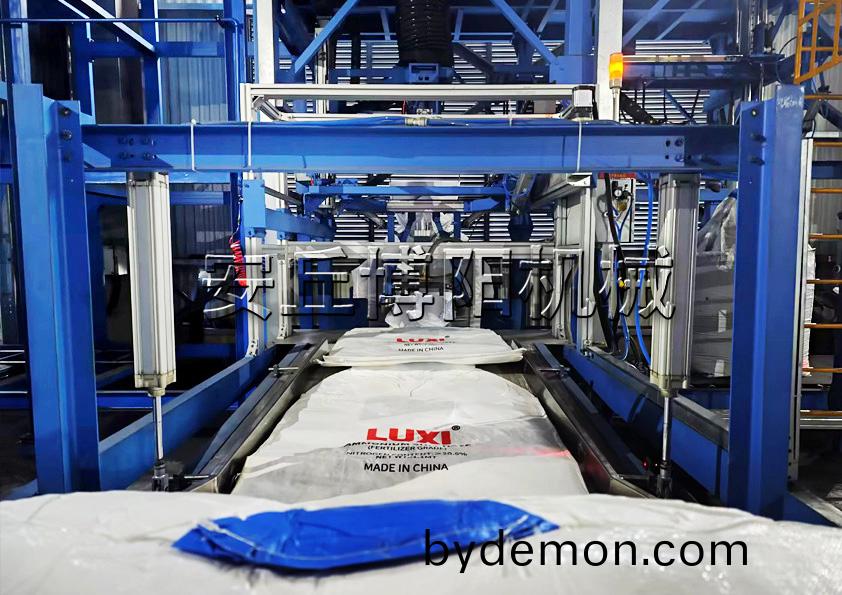 电阻料全自动吨包包装机的工作步骤是什么?