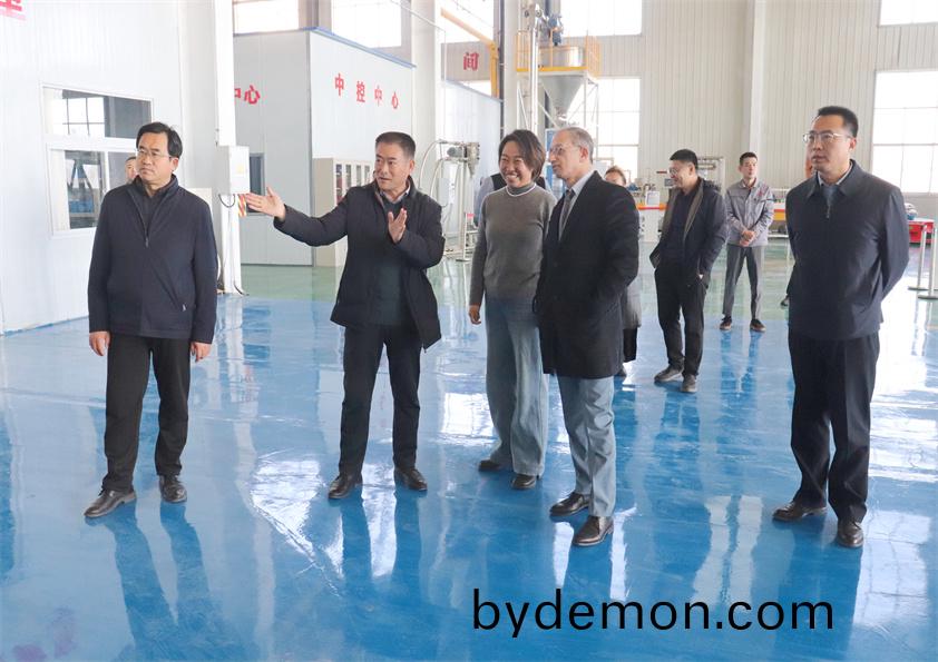 土耳其安纳托利亚商人联合会中国代表Metin Karakus一行到博阳机械进行调研