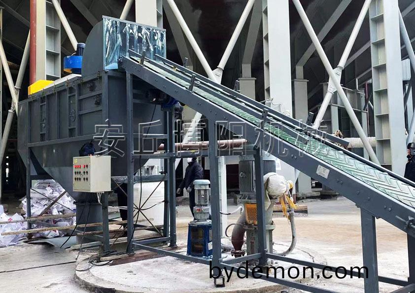 活性炭自动拆袋机主要由哪些部分组成呢?